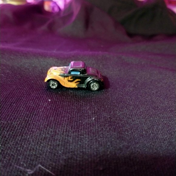 Micro Machines 1994 LGTI Galoob FORD '33 3 Window - Picture 4 of 9